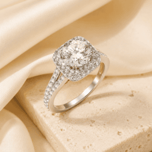 Solitaire rings